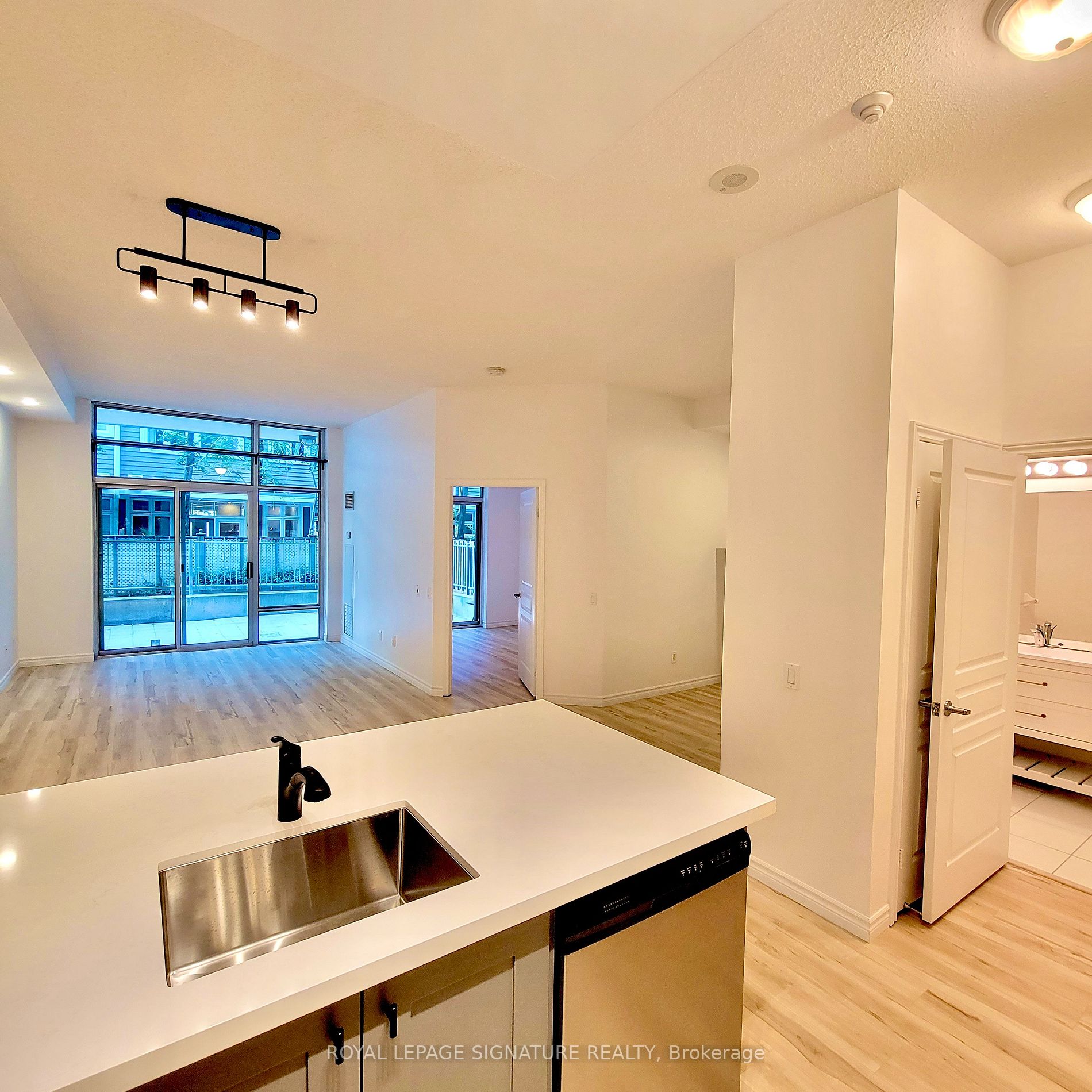 5 Marine Parade Dr, #112