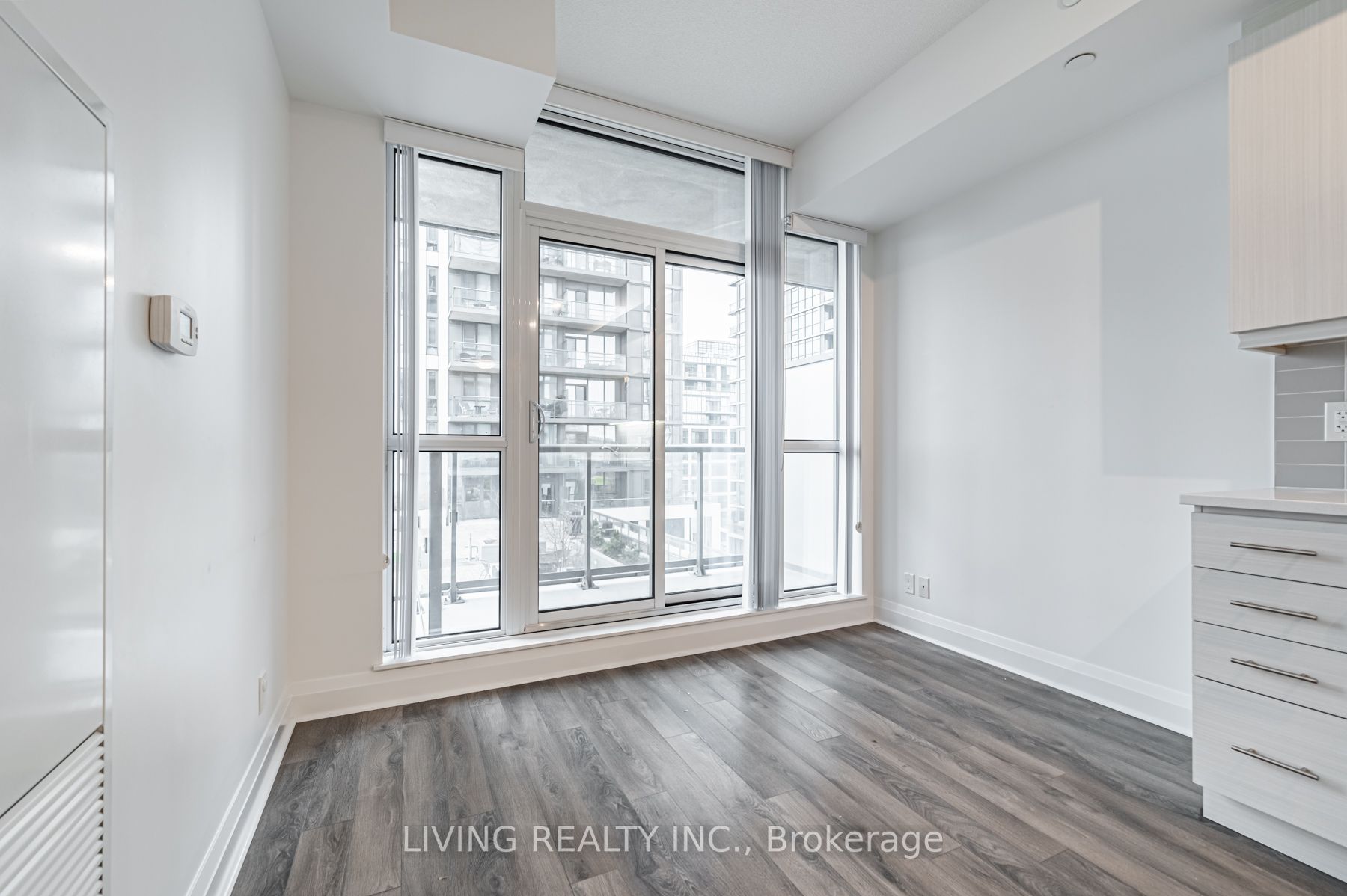 17 Zorra St, #510