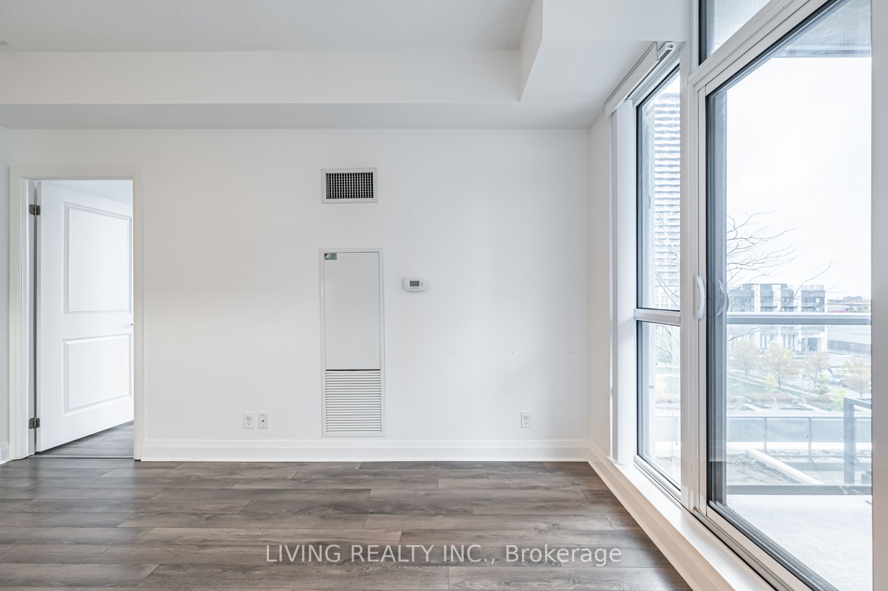 17 Zorra St, #510
