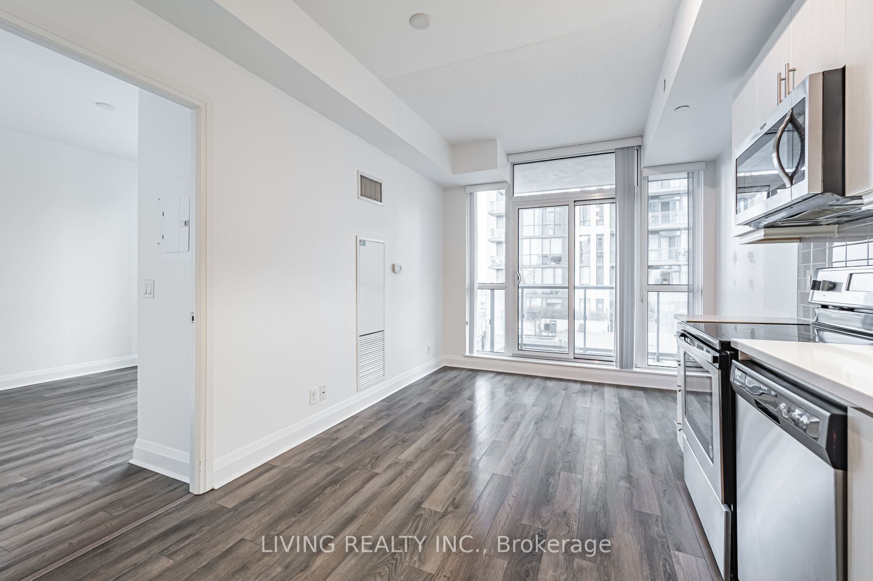 17 Zorra St, #510