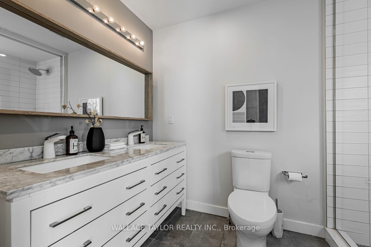 160 Rankin Cres