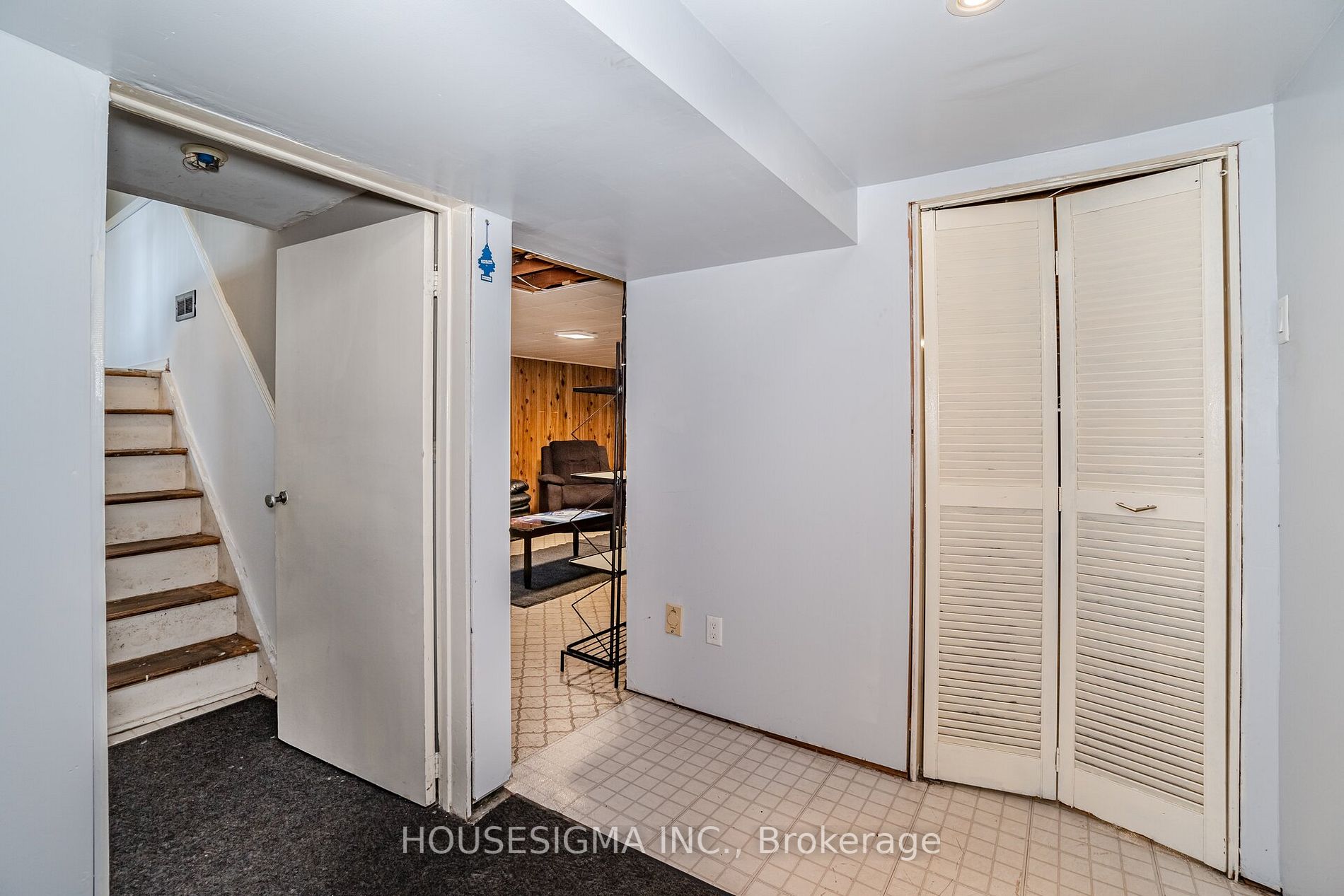 122 Rangoon Rd