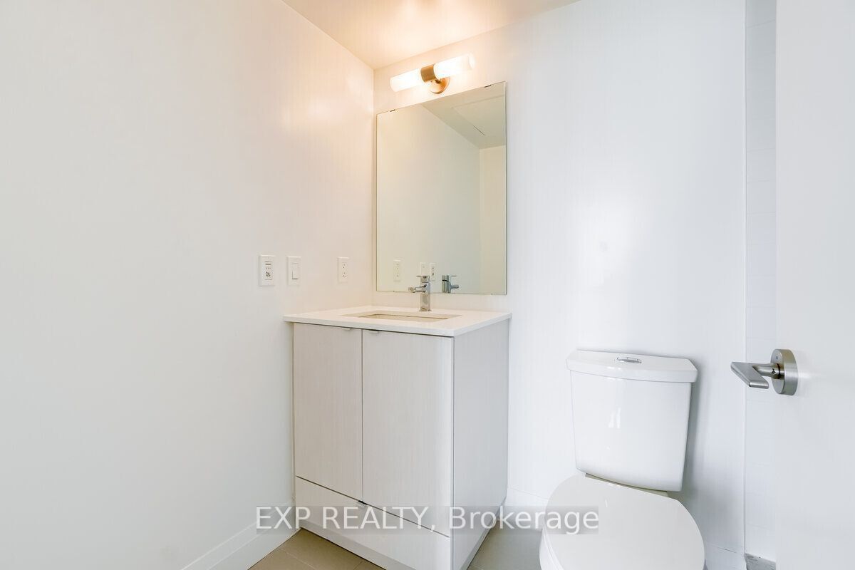 1461 Lawrence Ave W, #704