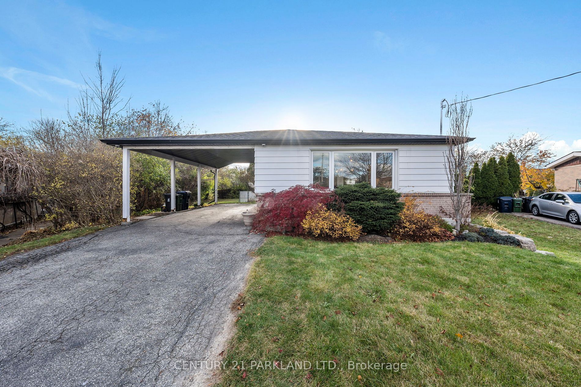 7 Monaco Crt
