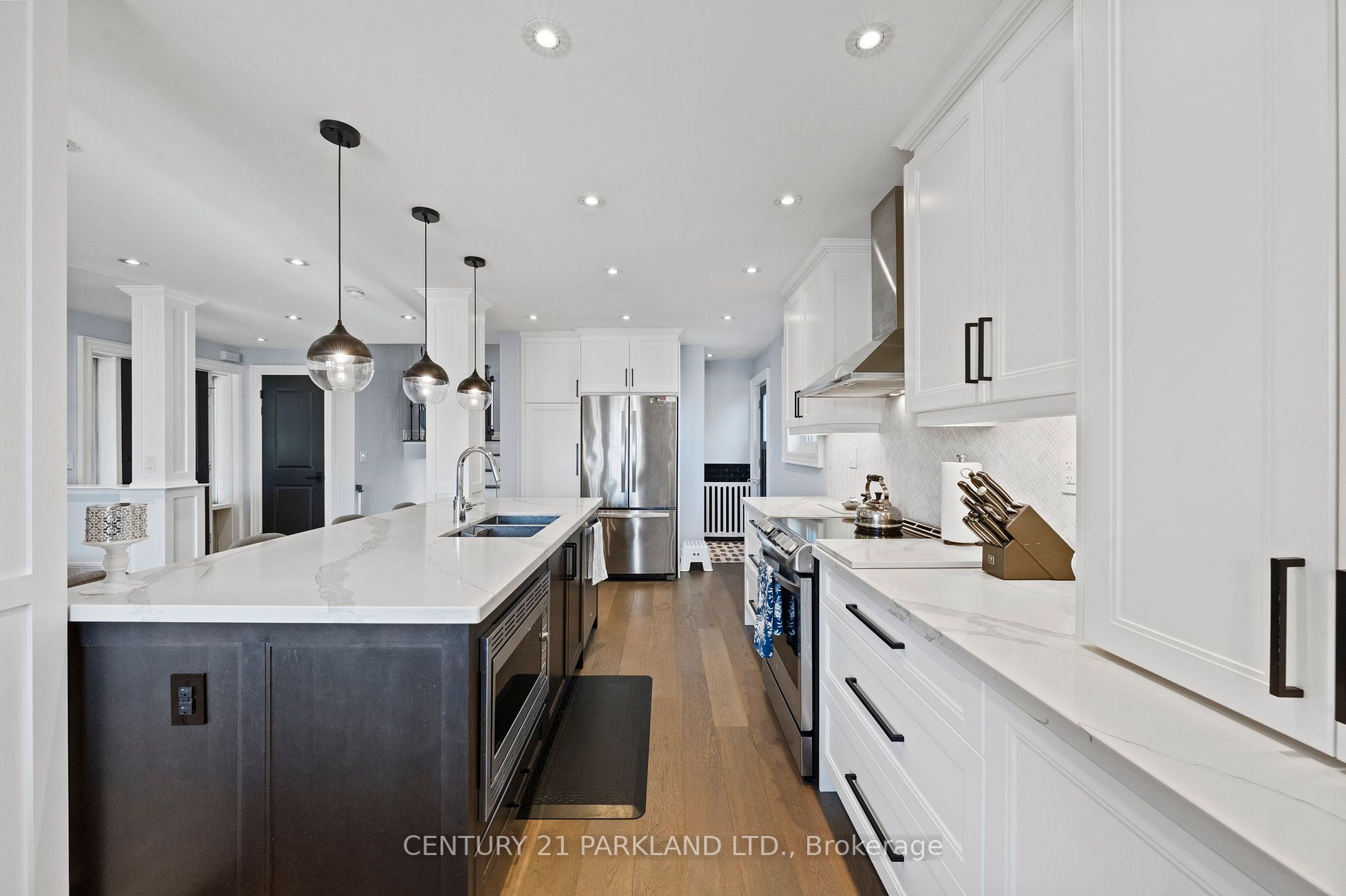 7 Monaco Crt