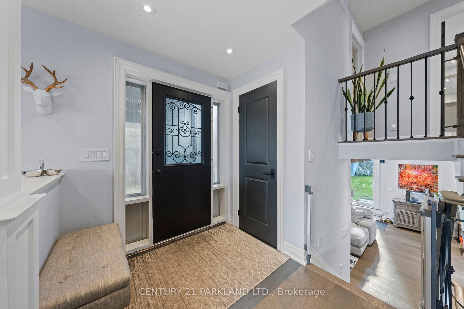 7 Monaco Crt