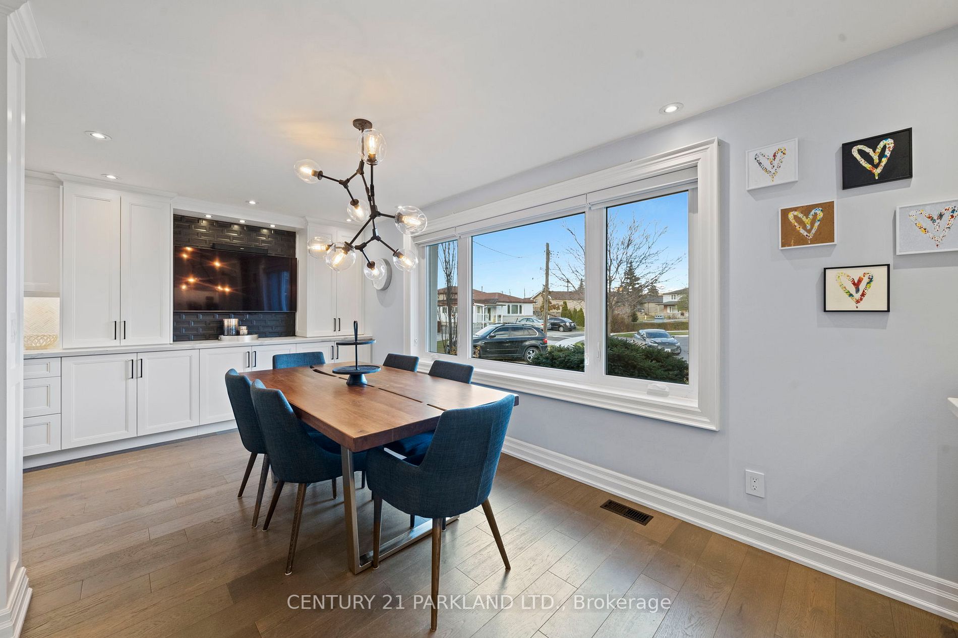 7 Monaco Crt