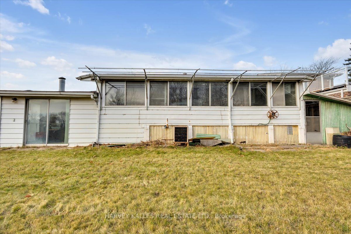 31 Madron Cres