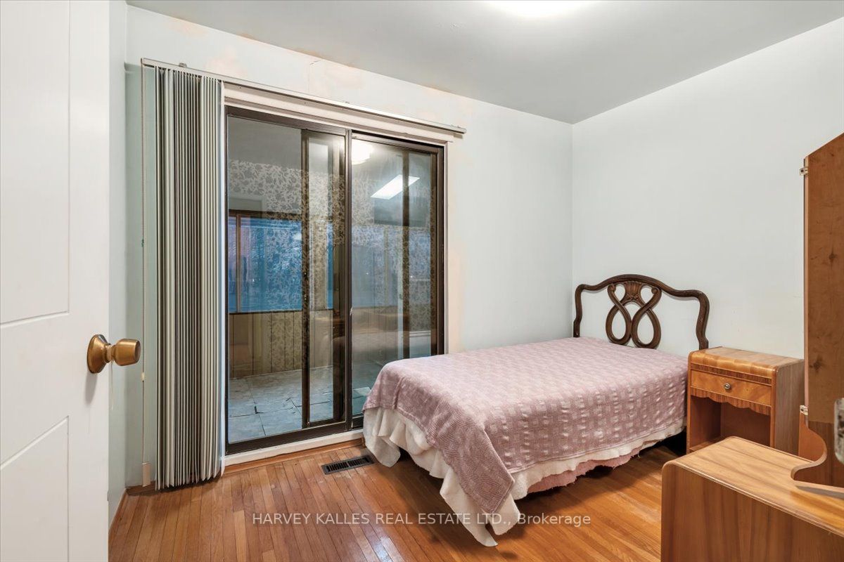 31 Madron Cres