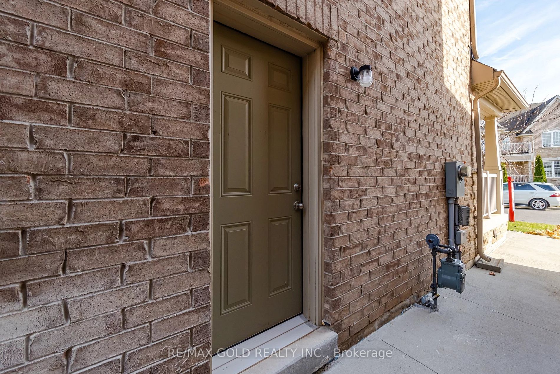 107 Banbridge Cres