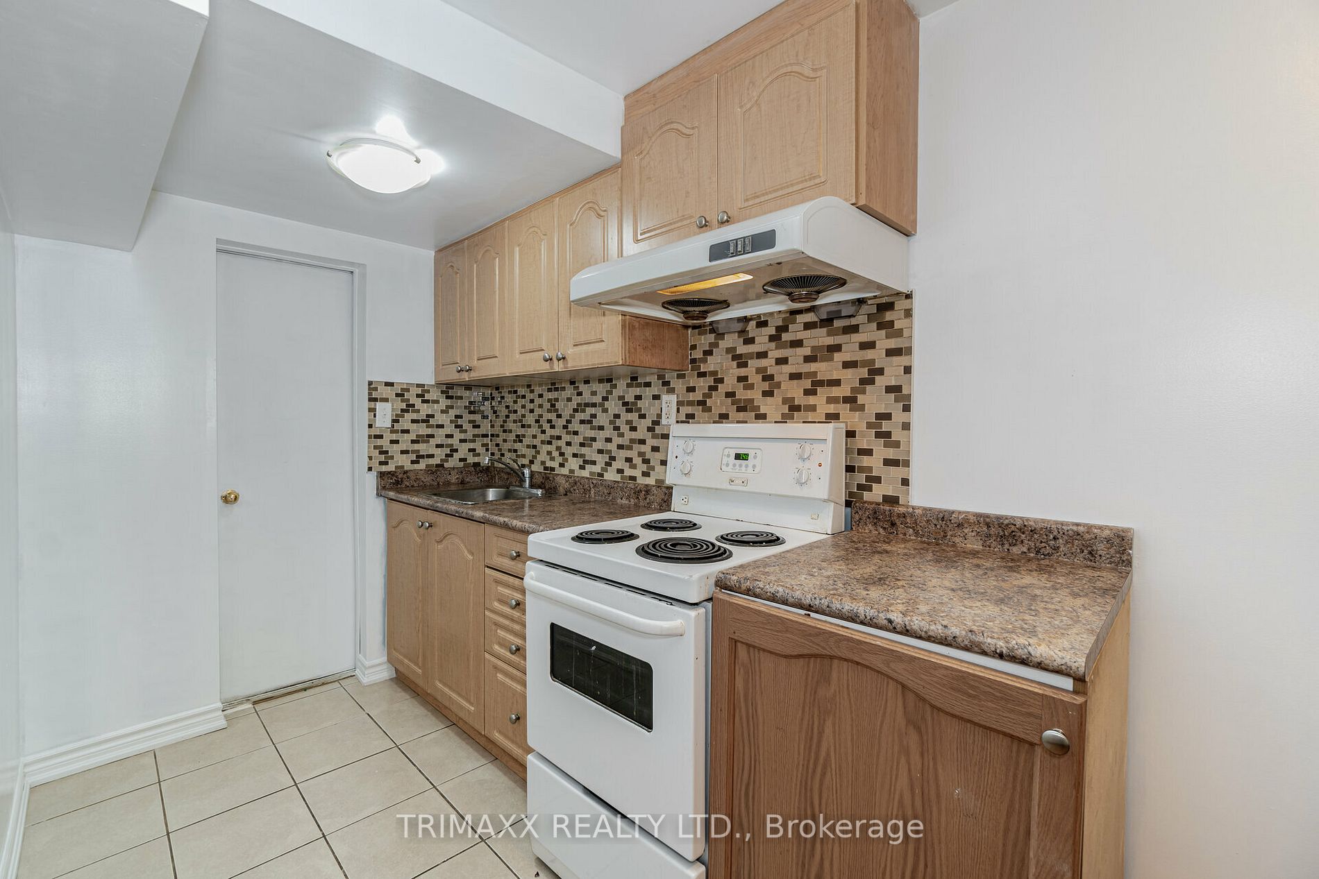 99 Ashdale Rd