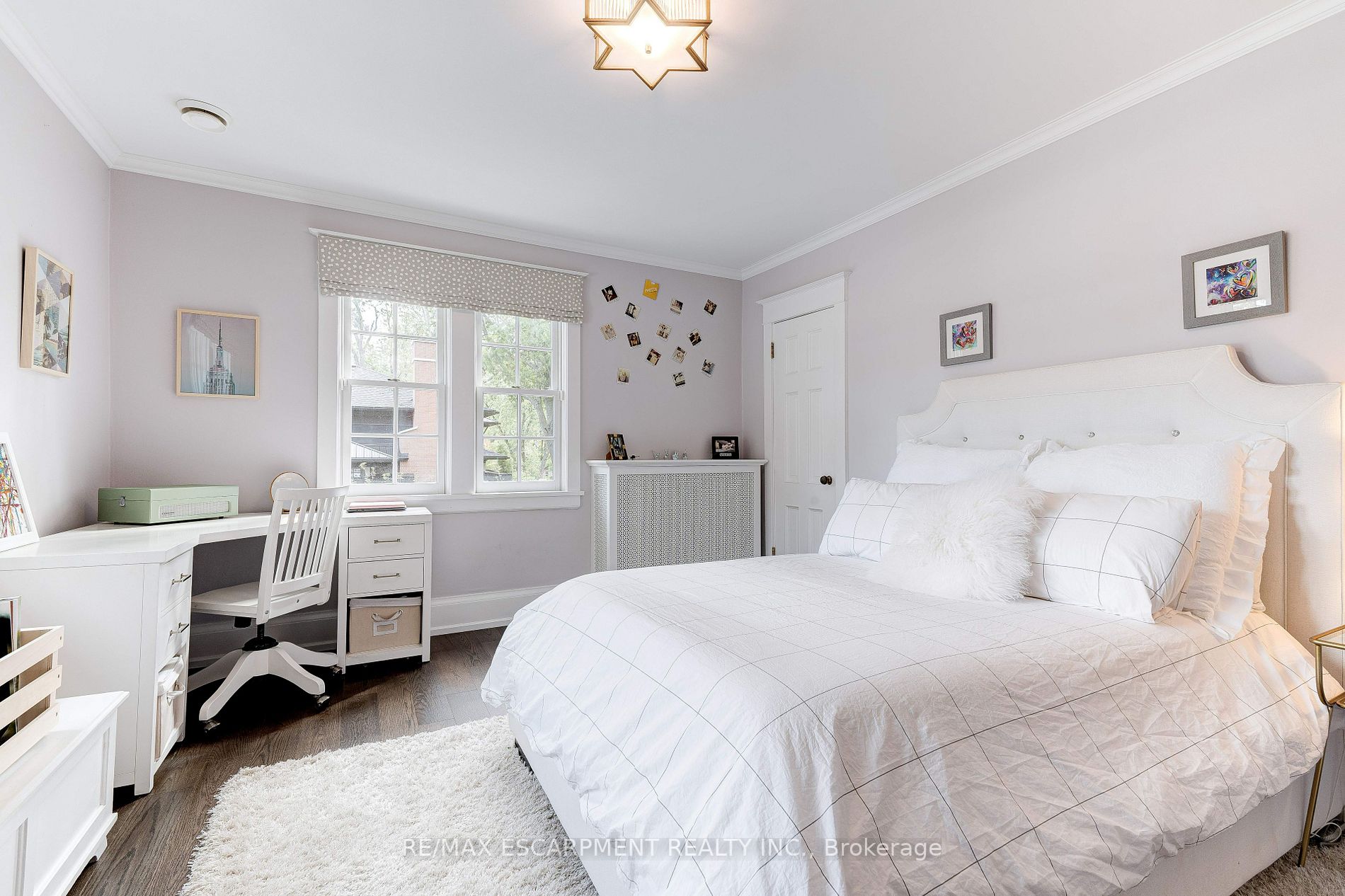 291 Hart Ave