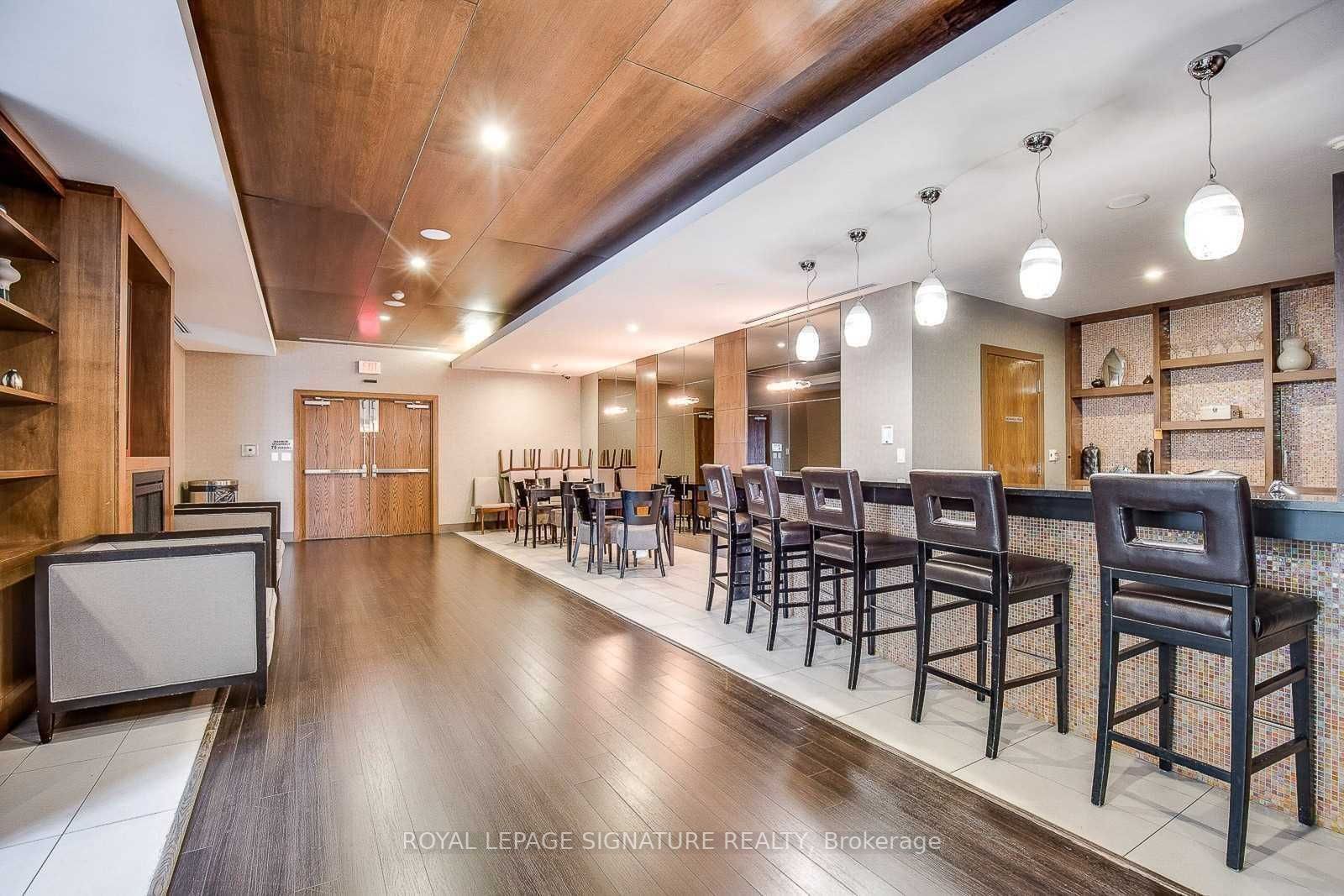 4070 Confederation Pkwy, #910