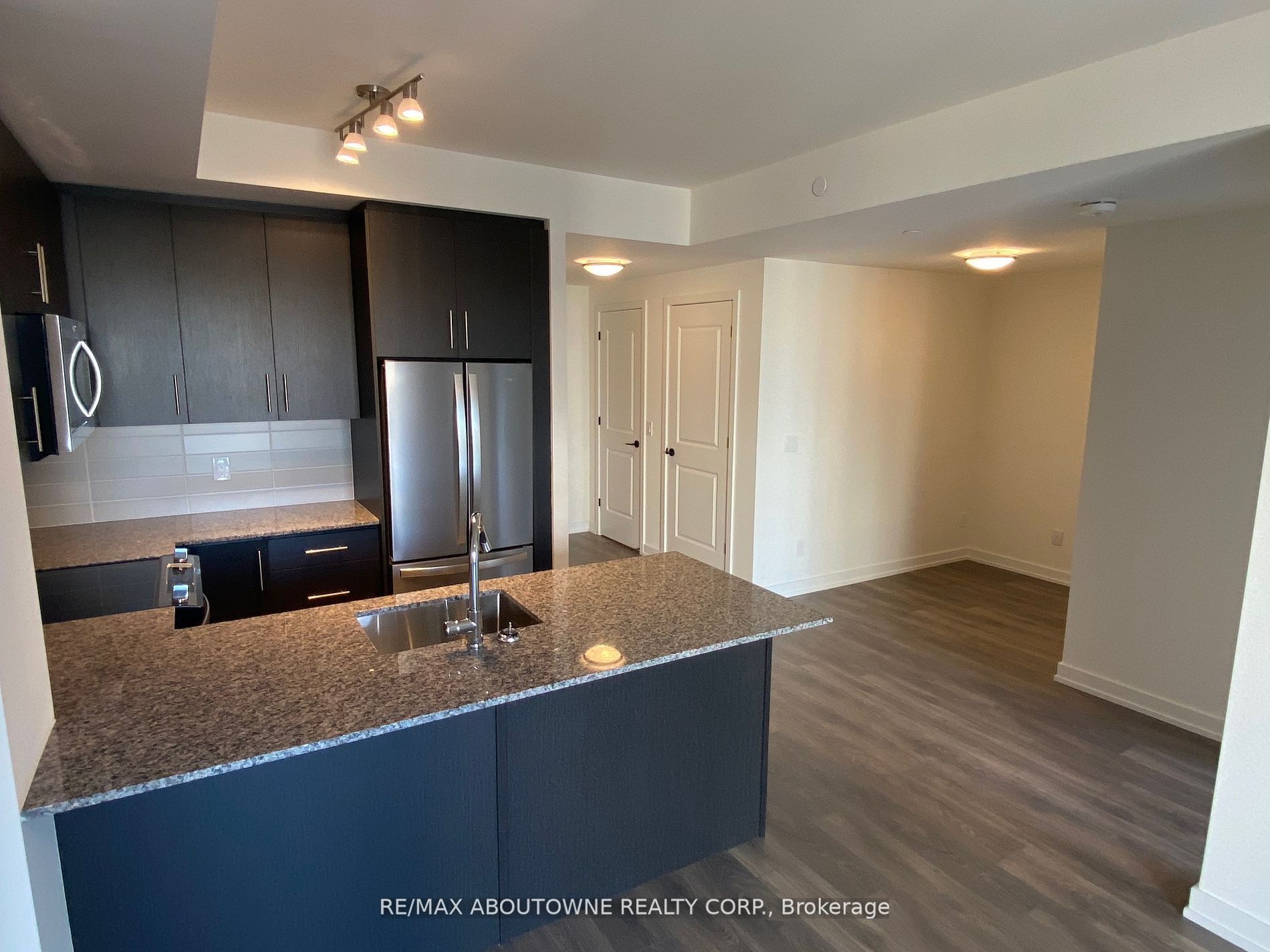 345 Wheat Boom Dr, #302