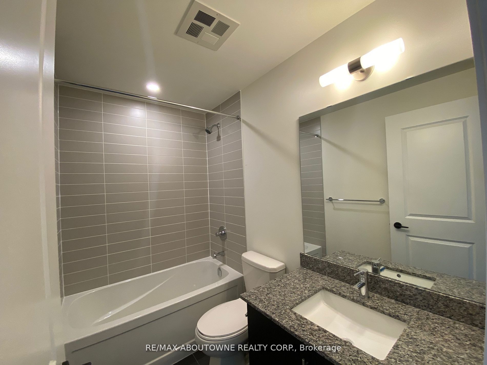 345 Wheat Boom Dr, #302