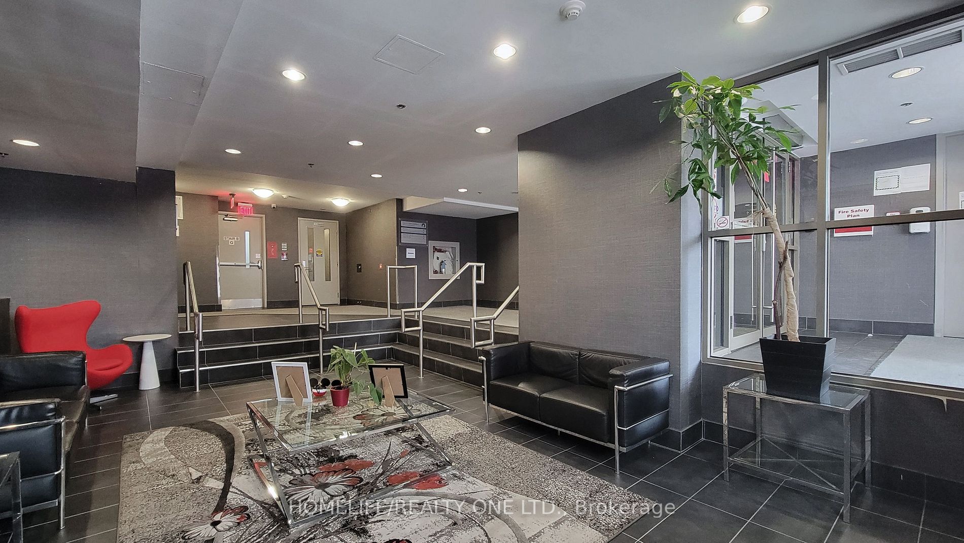 812 Lansdowne Ave, #603