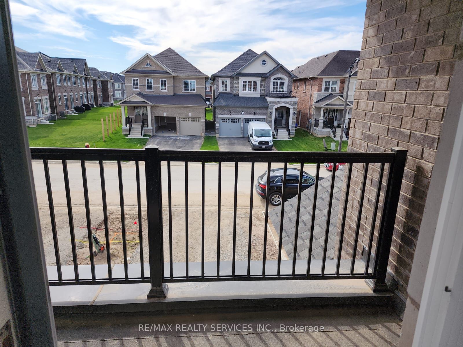 46 Branigan Cres