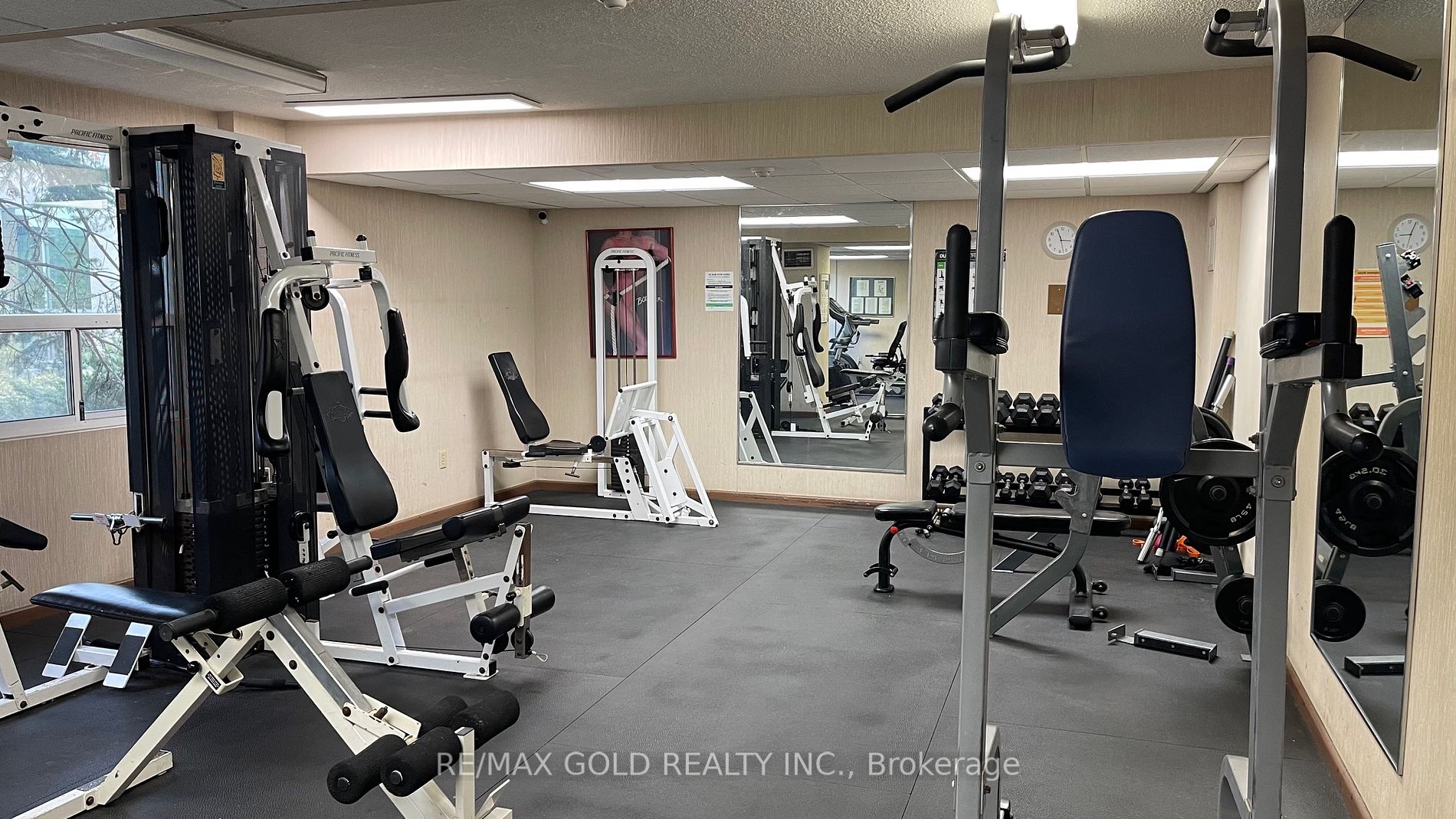 3650 Kaneff Crescent, #3106