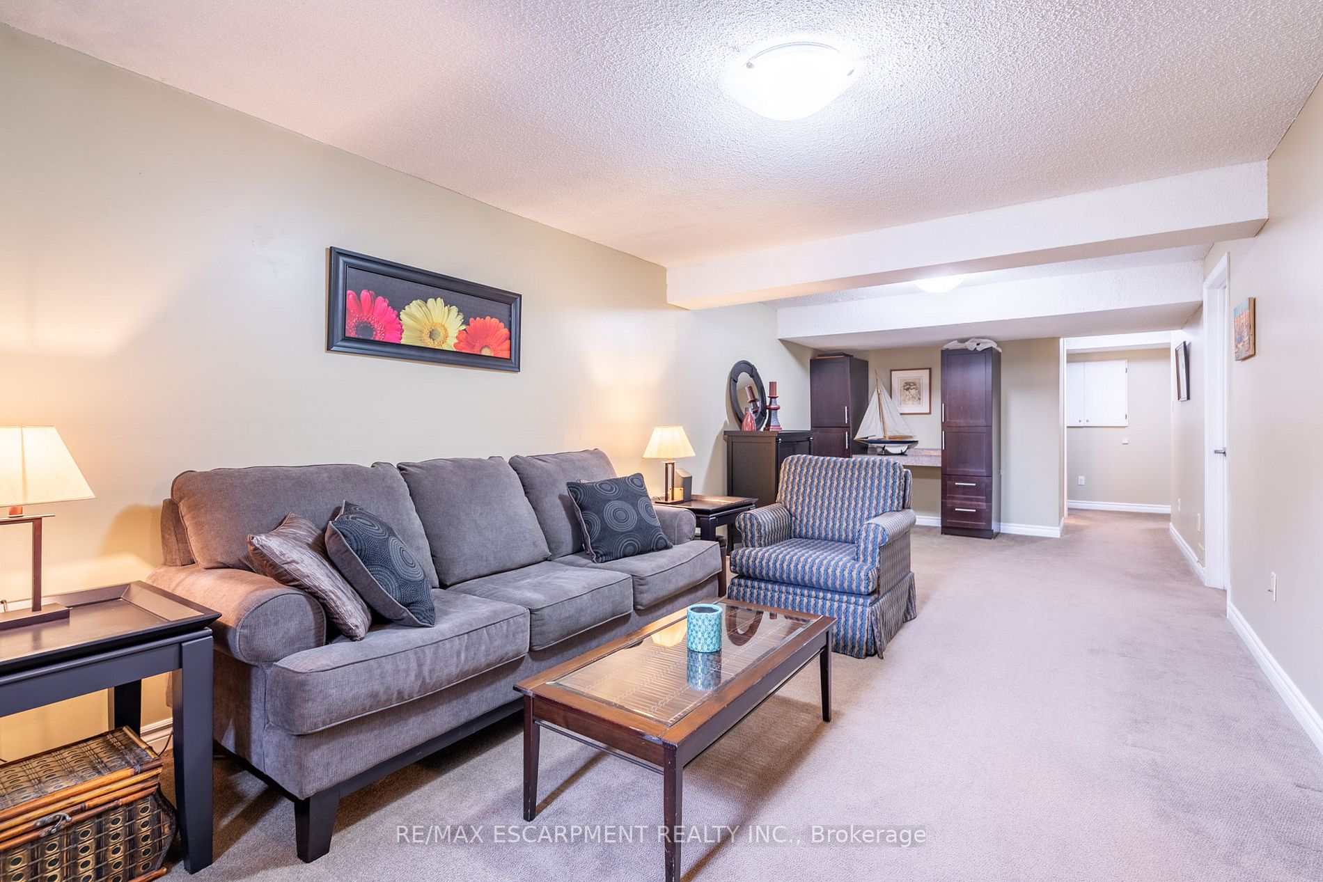 4598 Bay Villa Ave