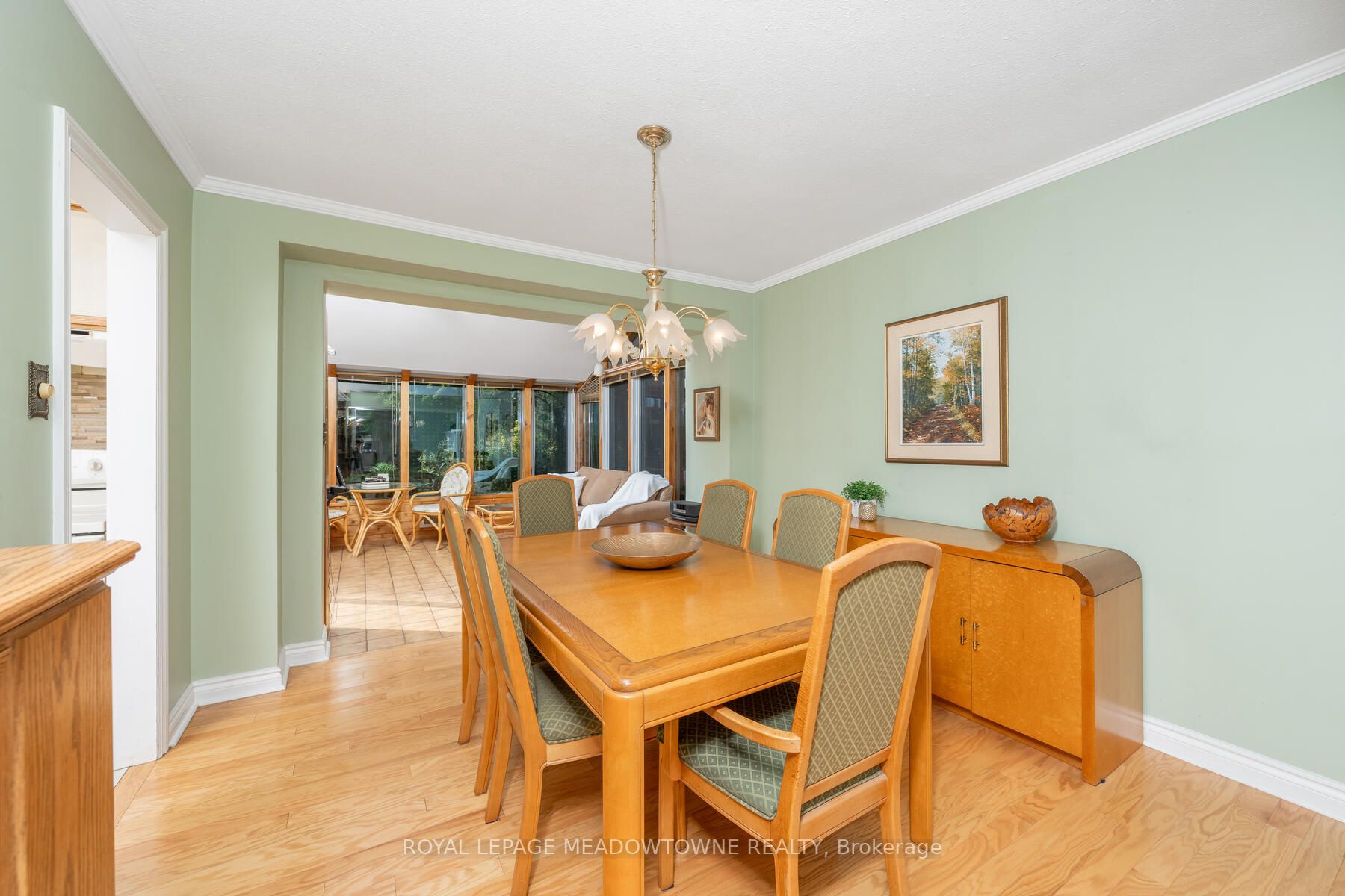 38 Chelvin Dr
