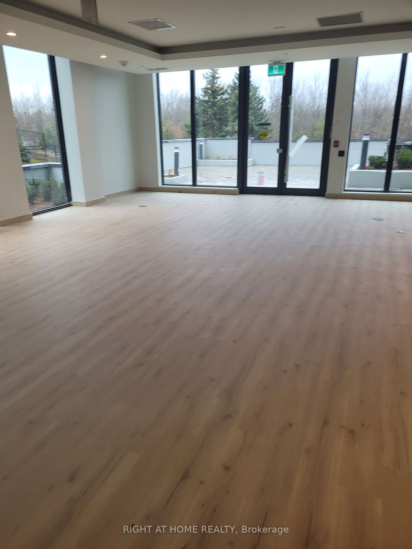 225 Veterans Dr, #508