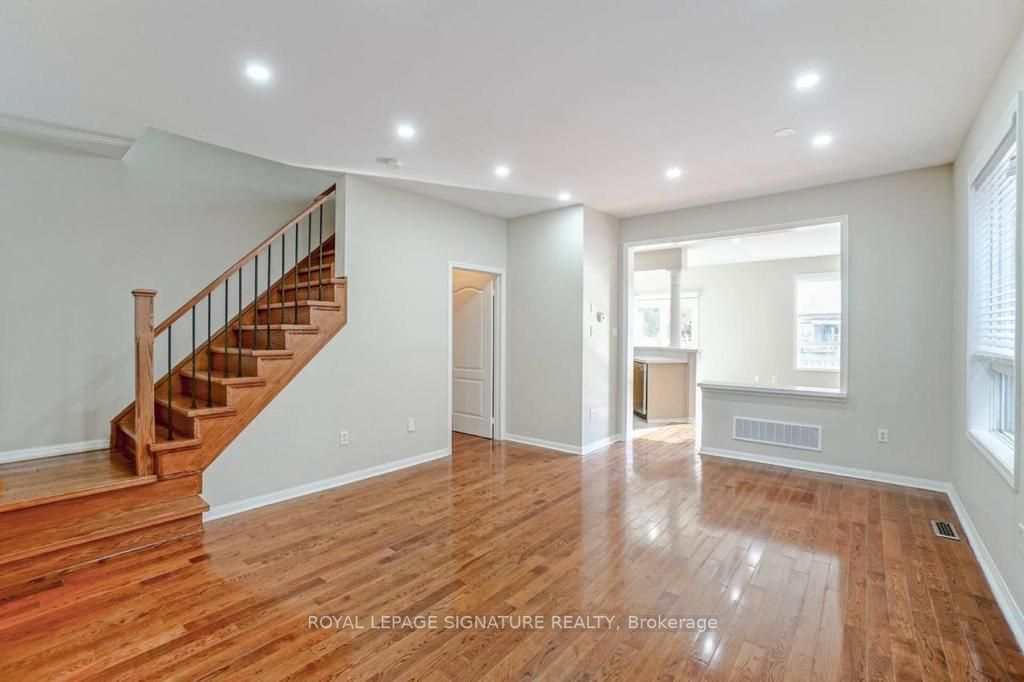 1350 Weir Chse