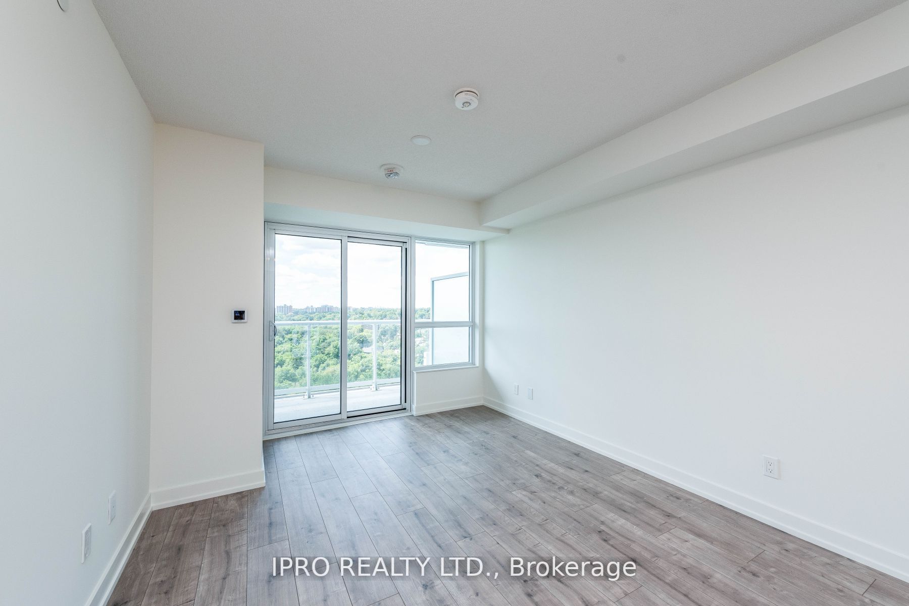 10 Wilby Cres, #1404