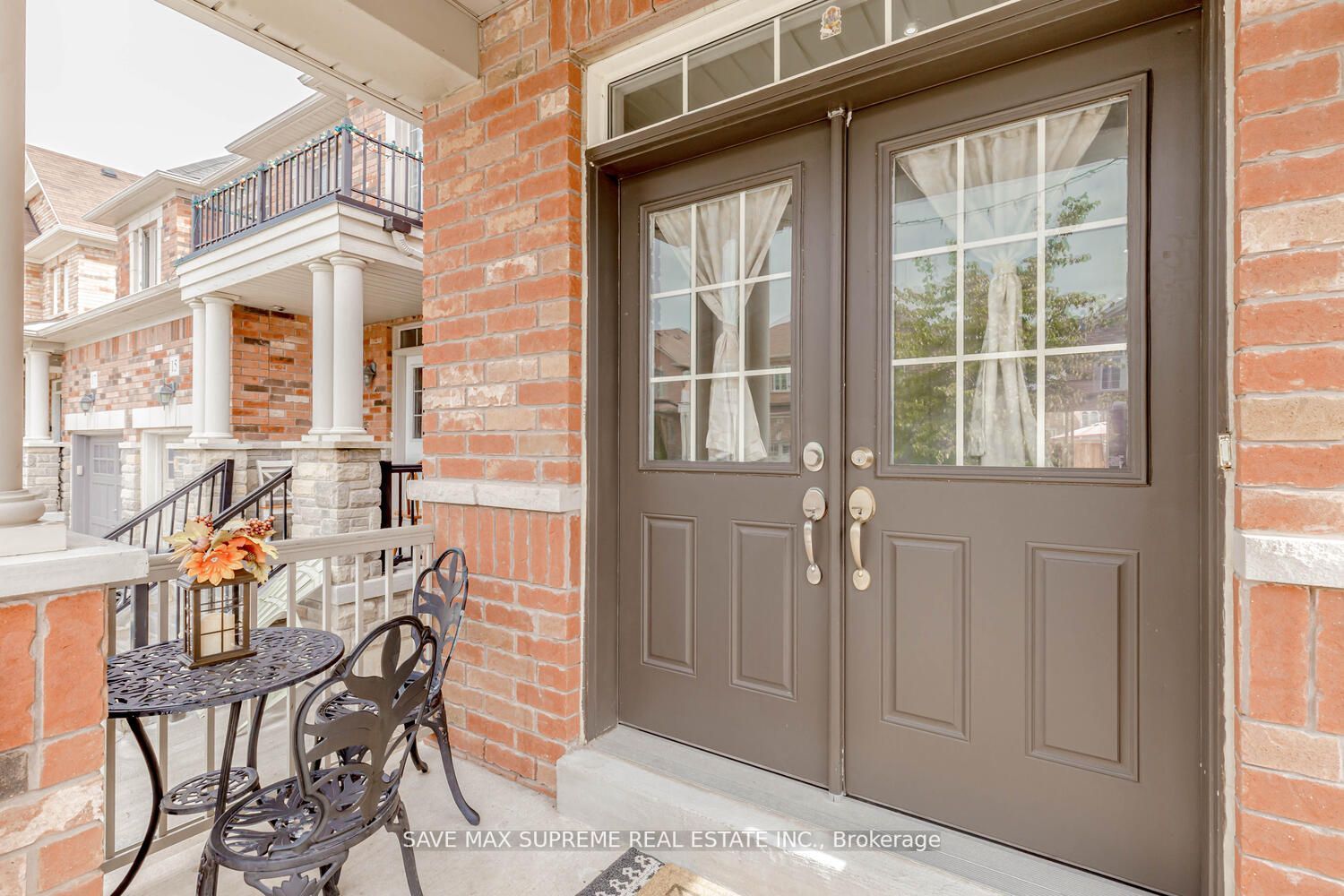13 Ugrasen St