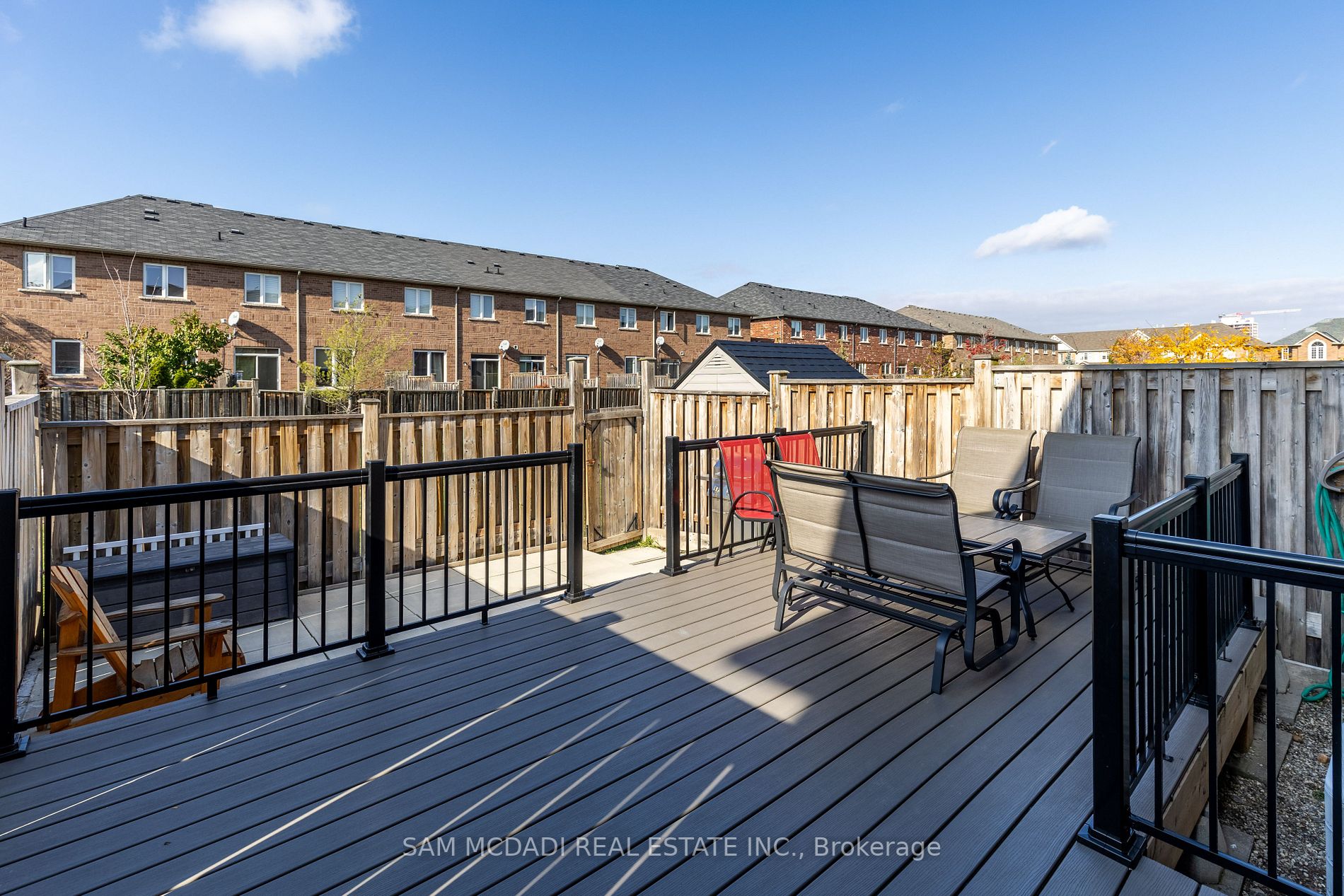 651 Farmstead Dr, #53