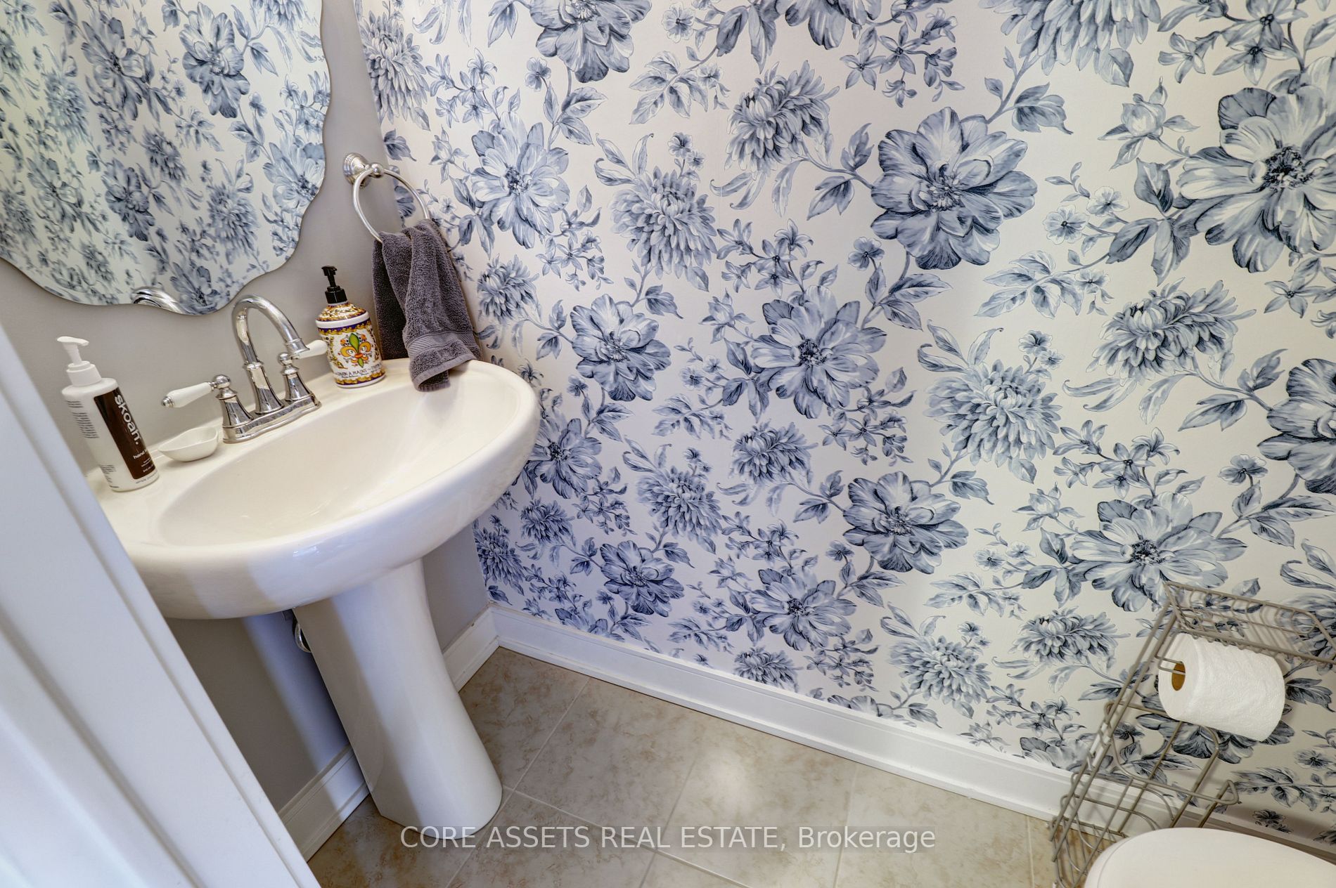 608 Mermaid Cres