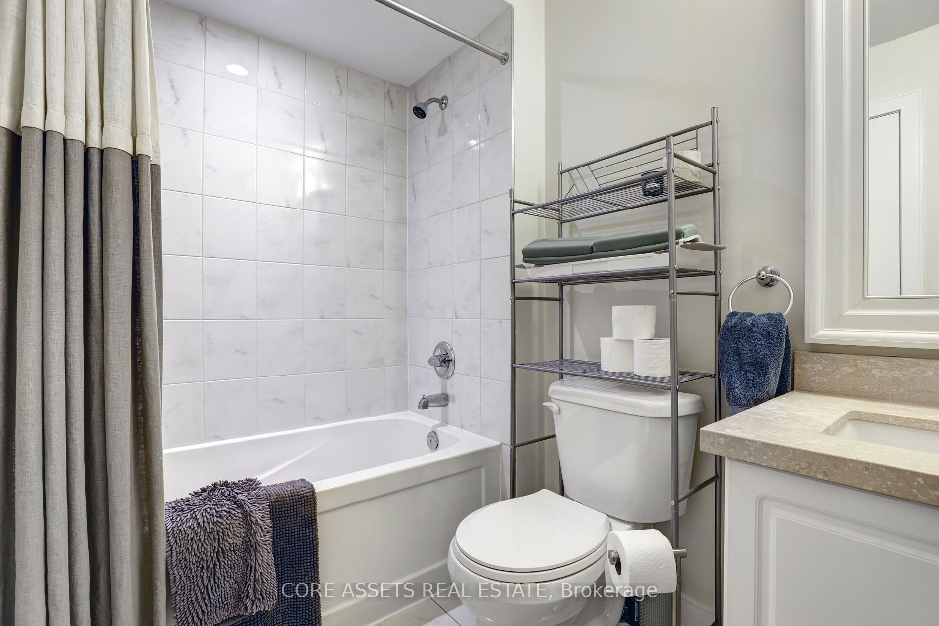 608 Mermaid Cres