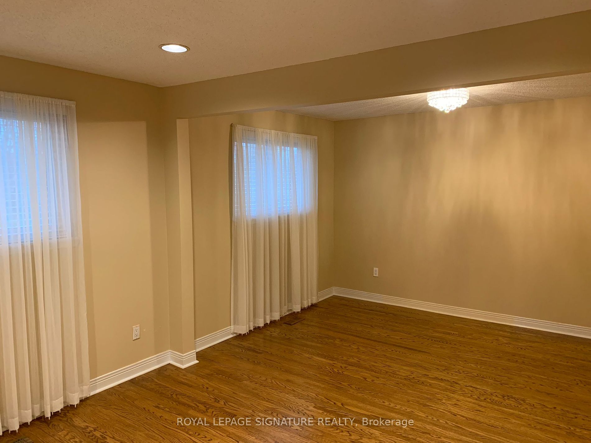 3317 Carillion Avenue, #Main