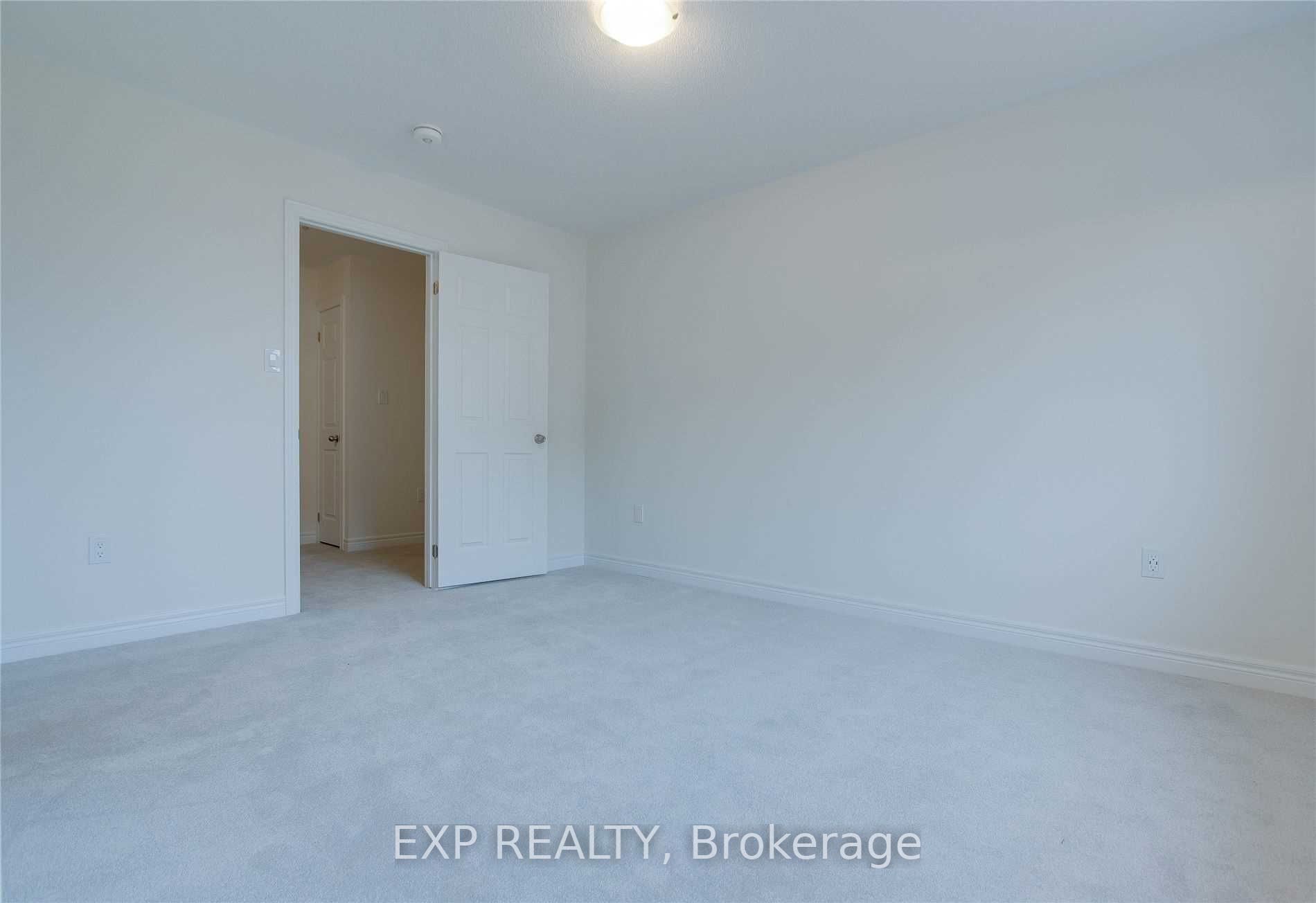 3966 Koenig Rd