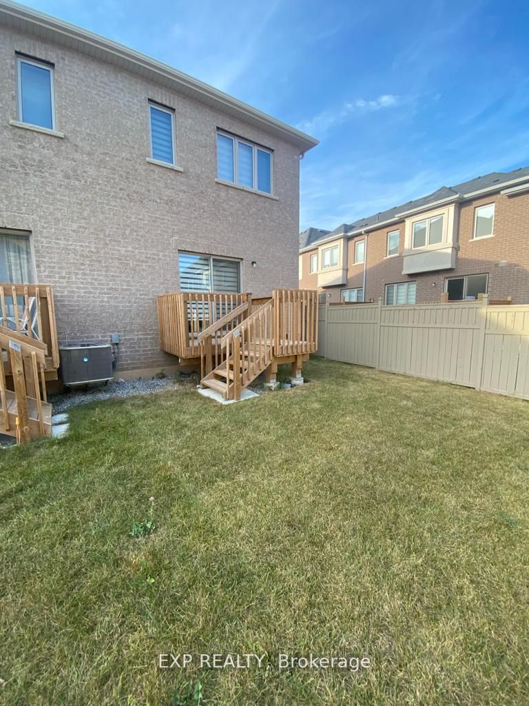 3966 Koenig Rd