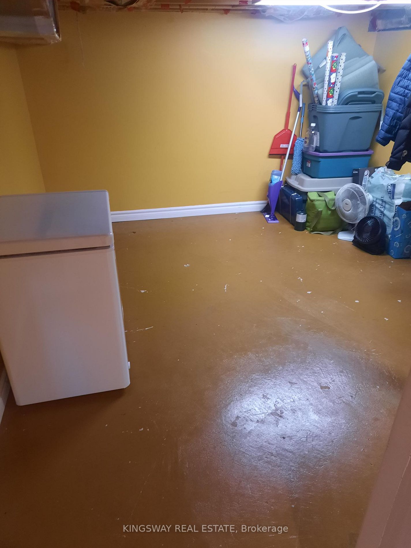 48 Ferncastle Cres