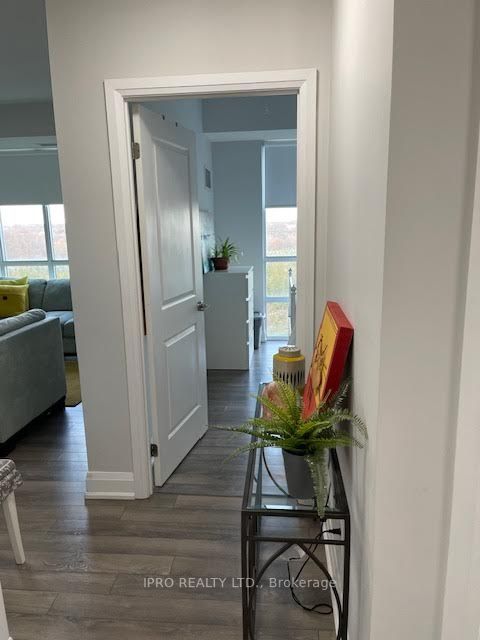 55 Yorkland Blvd N, #410