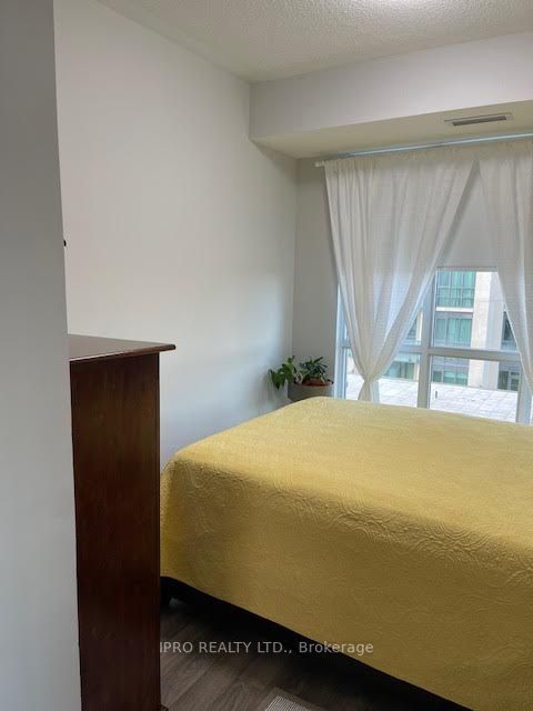 55 Yorkland Blvd N, #410