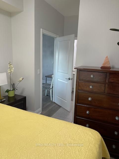 55 Yorkland Blvd N, #410