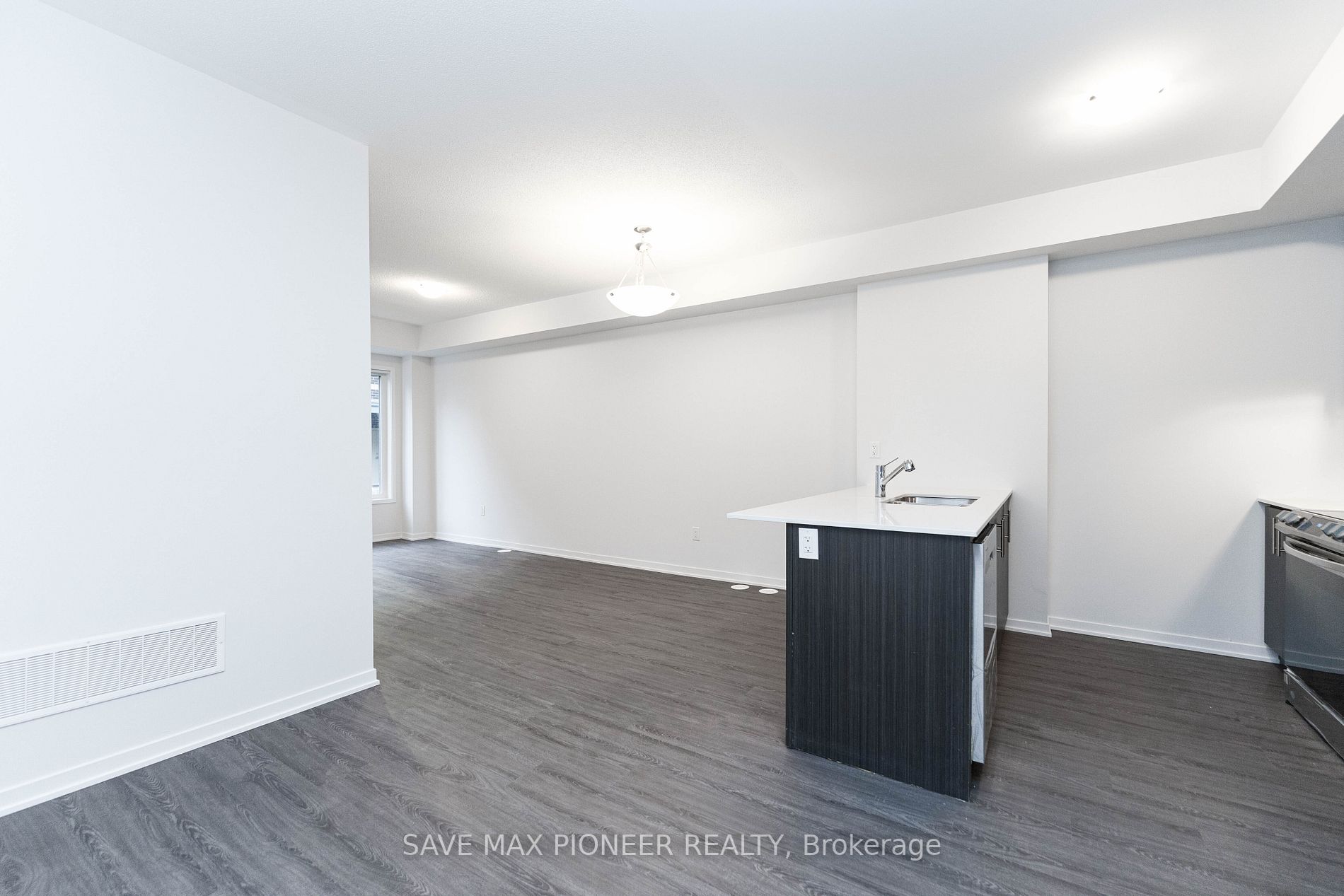 30 William Jackson Way, #115