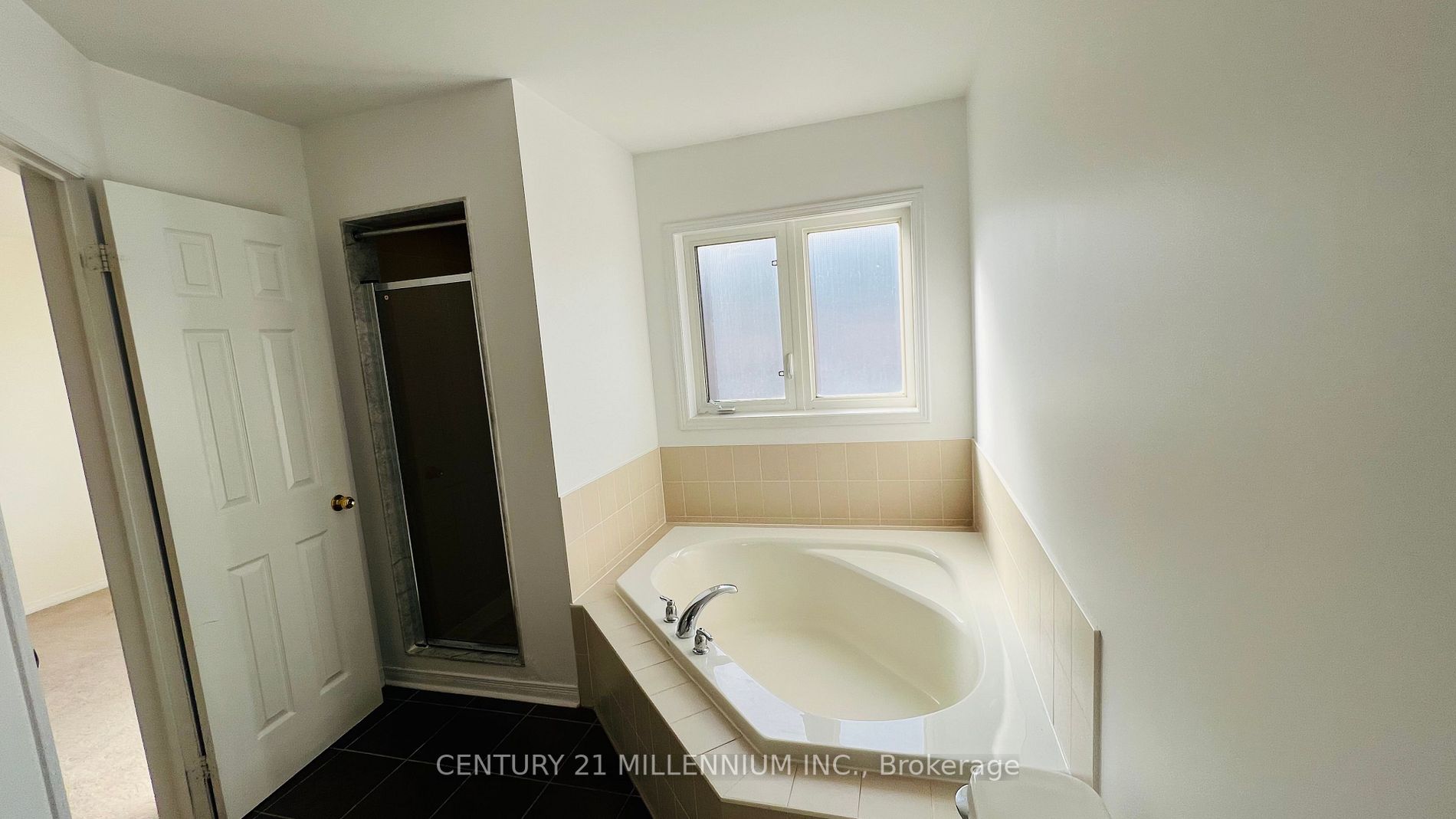 34 Evanwood Cres