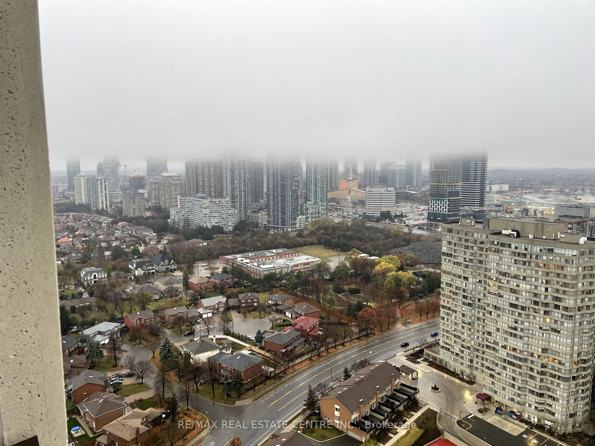 36 Elm Dr W, #3209