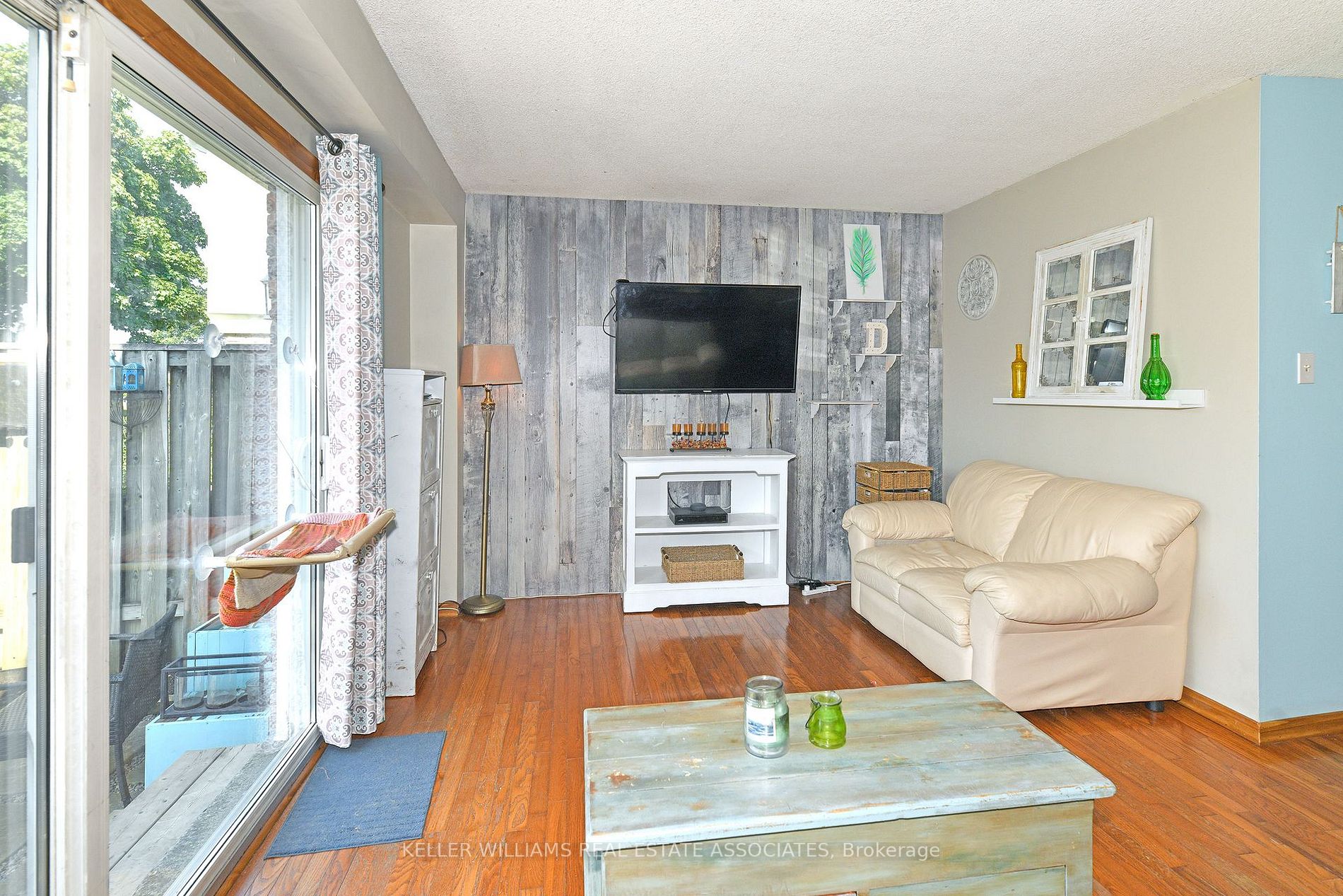 561 Childs Dr, #42