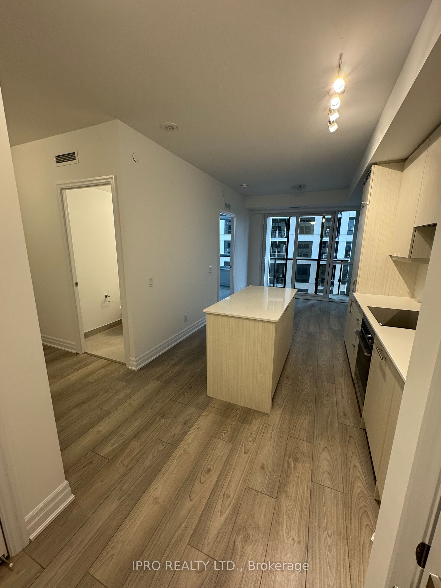 36 Elm Drive W #2303