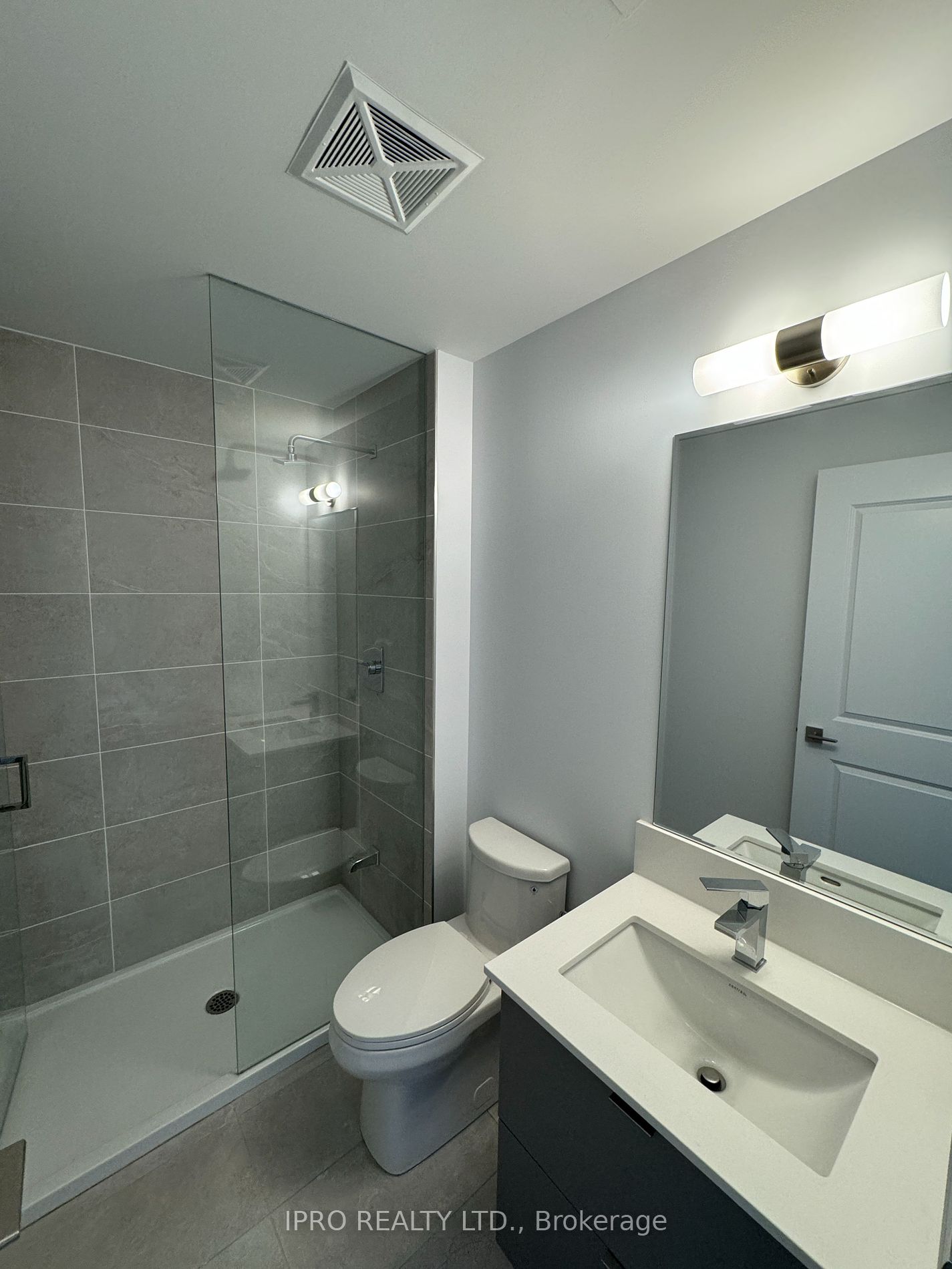 36 Elm Drive W #2303