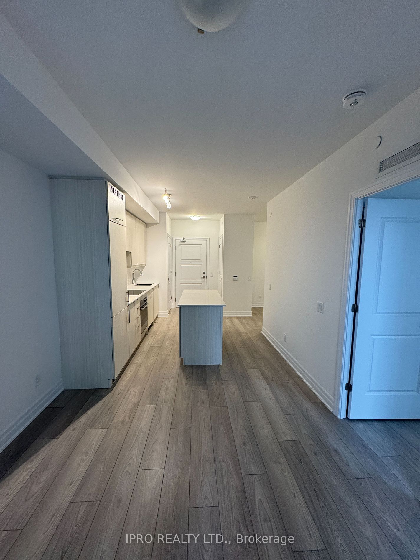 36 Elm Drive W #2303