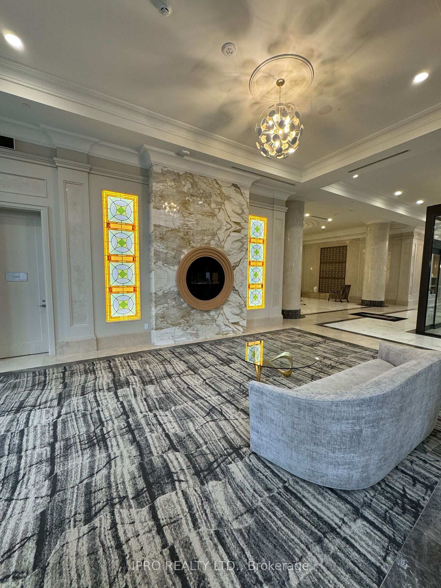 36 Elm Drive W #2303