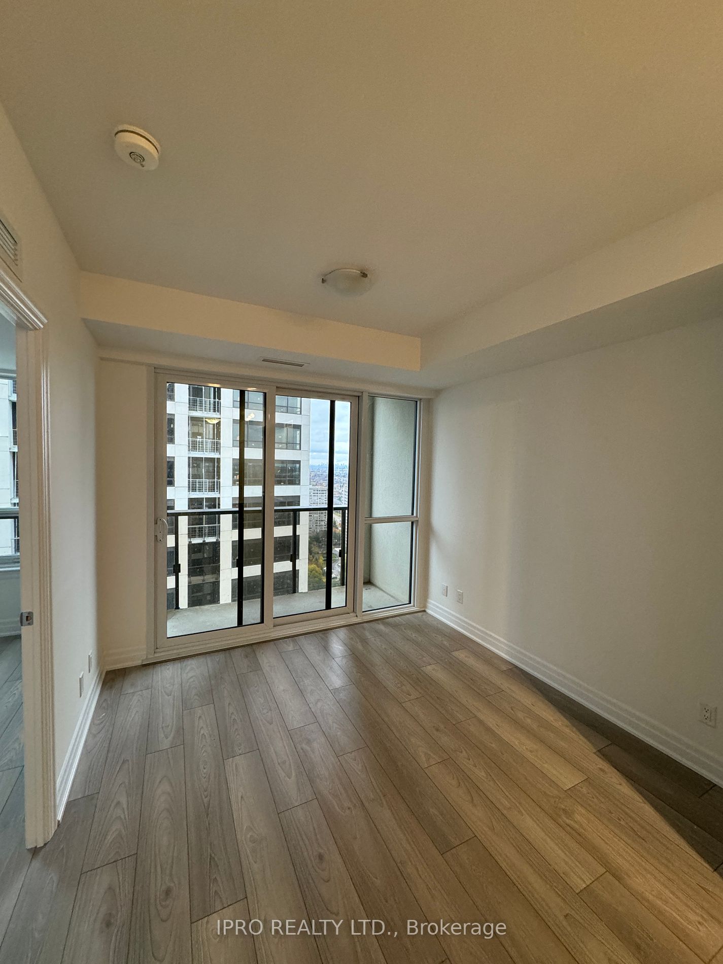 36 Elm Drive W #2303