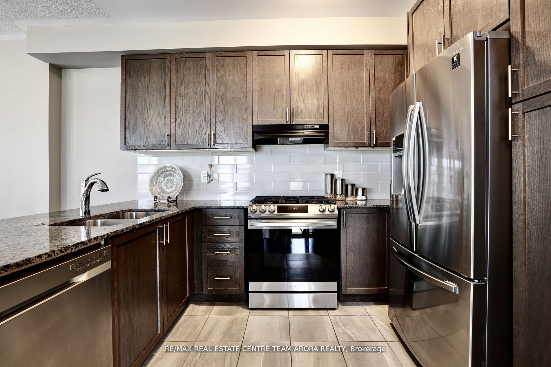 52 Brushwood Dr