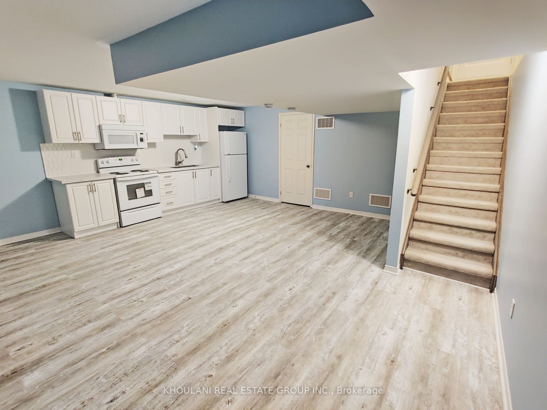 615 Mockridge Terr