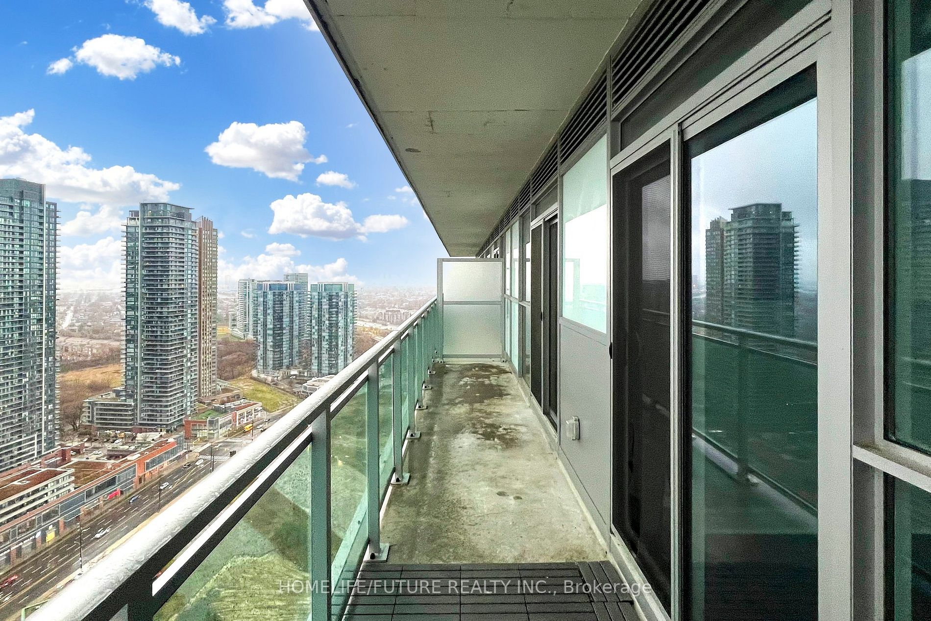 33 Shore Breeze Dr, #3301